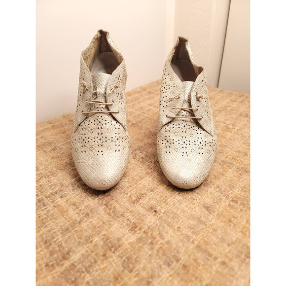 Rieker Antistress Women’s cream lace up casual shoes Size EU 40/9 US - Picture 1 of 5